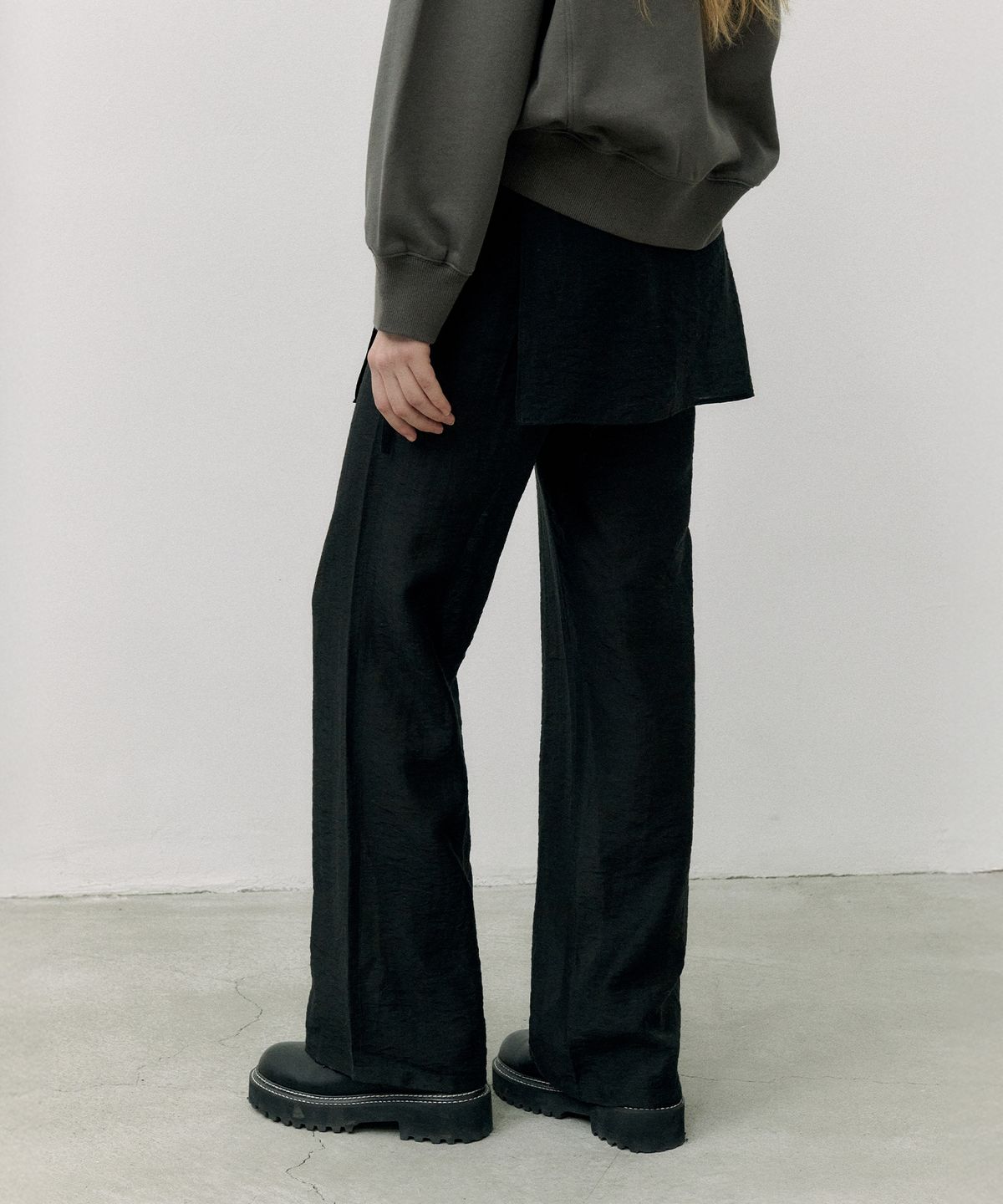 로라로라(ROLAROLA) LAYERED SKIRT PANTS BLACK