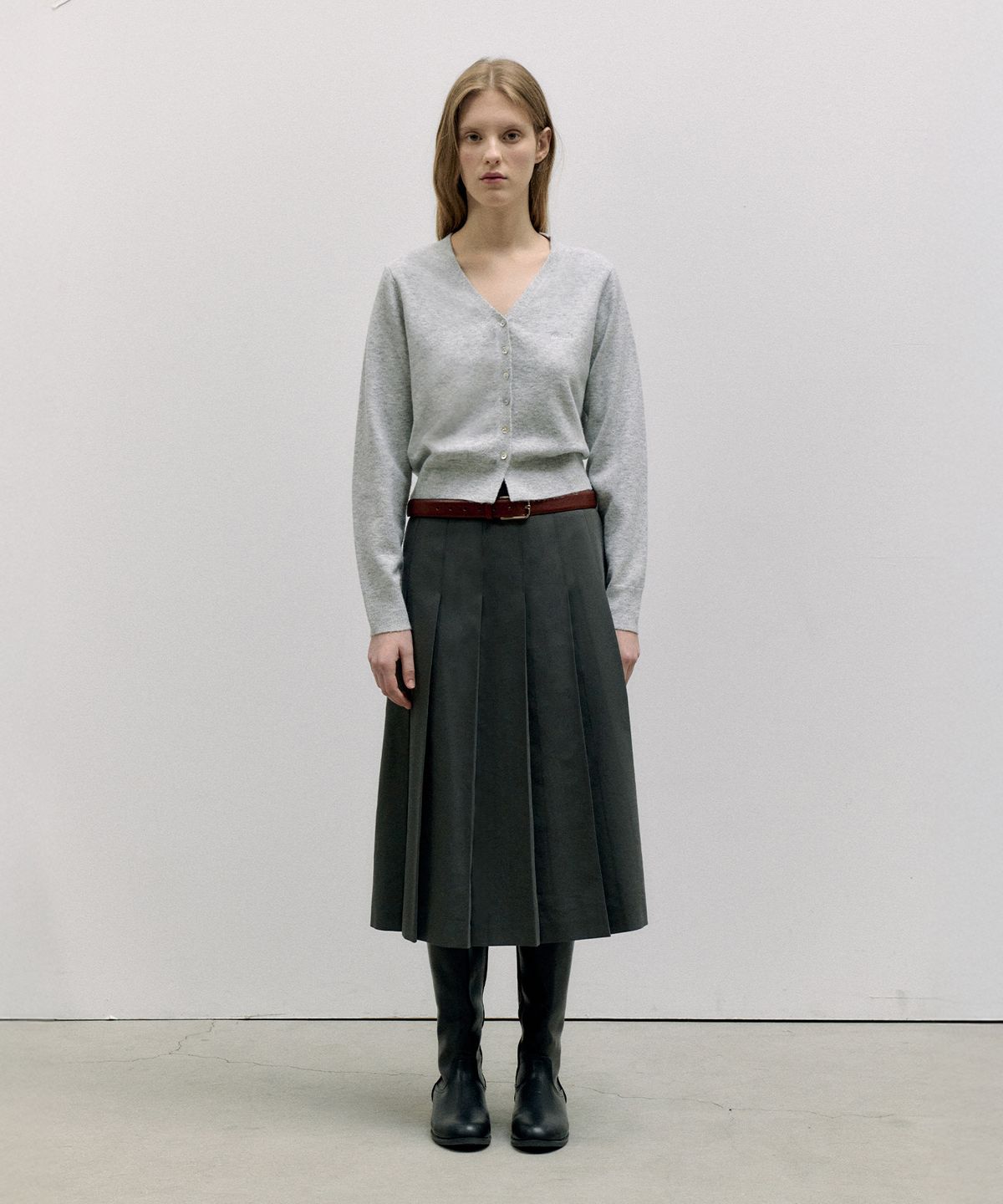 로라로라(ROLAROLA) PLEATS LONG SKIRT GRAY