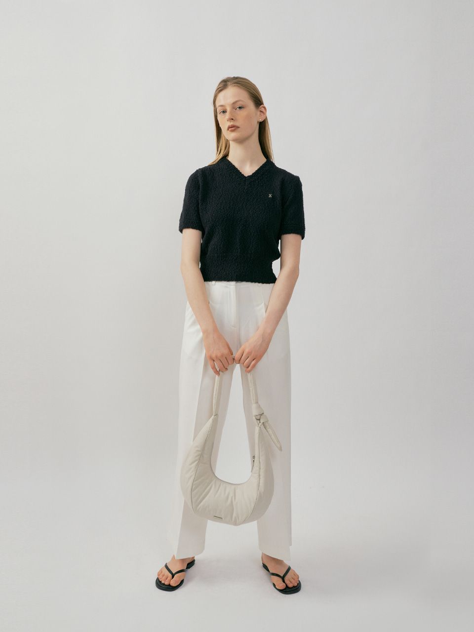 MUSINSA | FOLNUA Padded Oval Bag Light gray - cotton