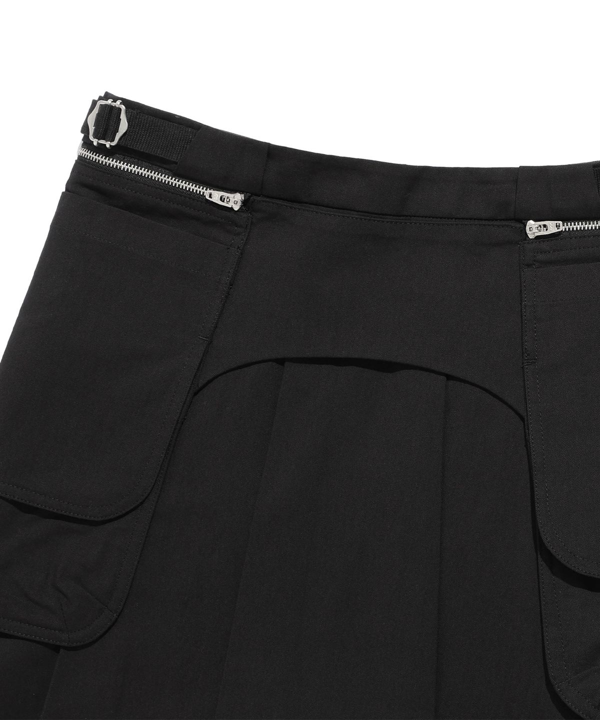 나이스고스트클럽(NICEGHOSTCLUB) FFATS PLEATS BELT POCKET SKIRT_BLACK(NG2FSUPA91A)