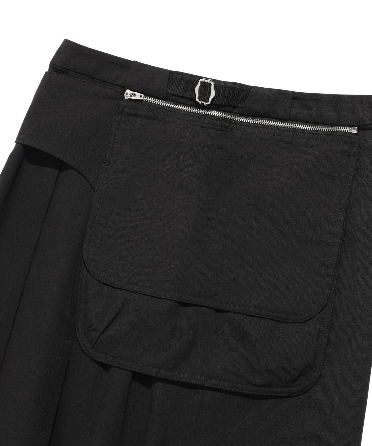 나이스고스트클럽(NICEGHOSTCLUB) FFATS PLEATS BELT POCKET SKIRT_BLACK(NG2FSUPA91A)