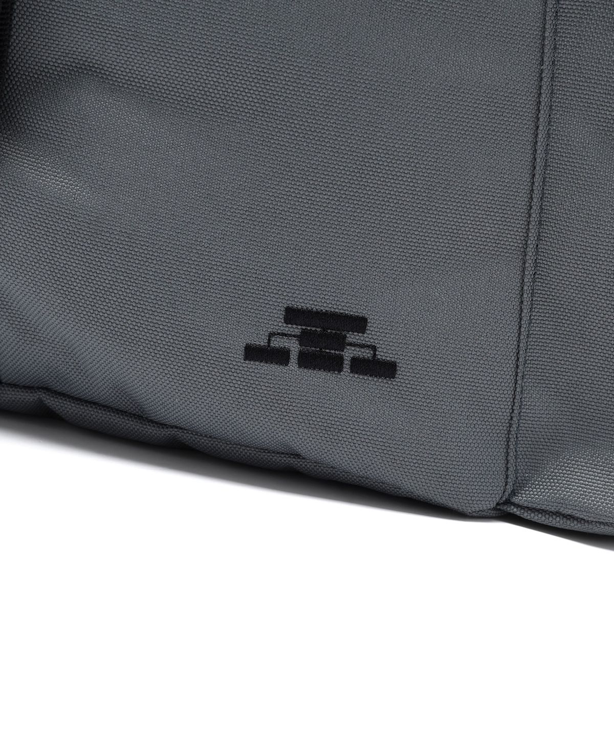 나이스고스트클럽(NICEGHOSTCLUB) FFATS FRILL RUCKSACK_GREY(NG2FSUAB42A)