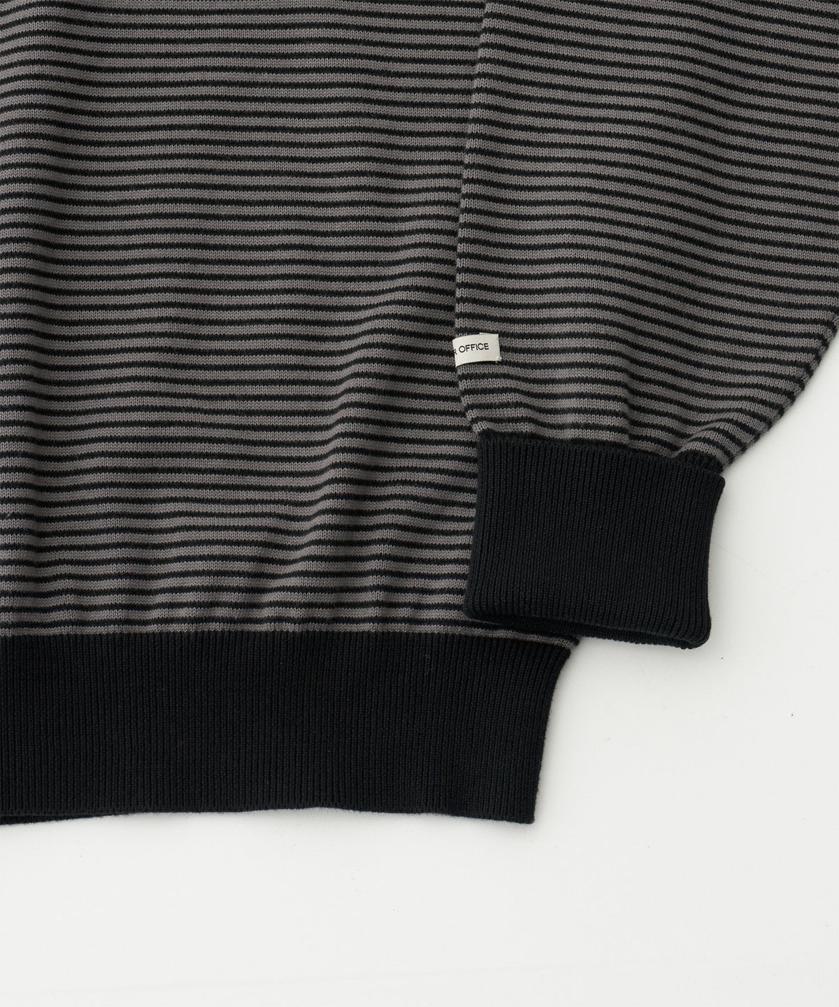 어나더 오피스(ANOTHER OFFICE) Scape Knit Polo Cardigan (Gray Navy Stripe)