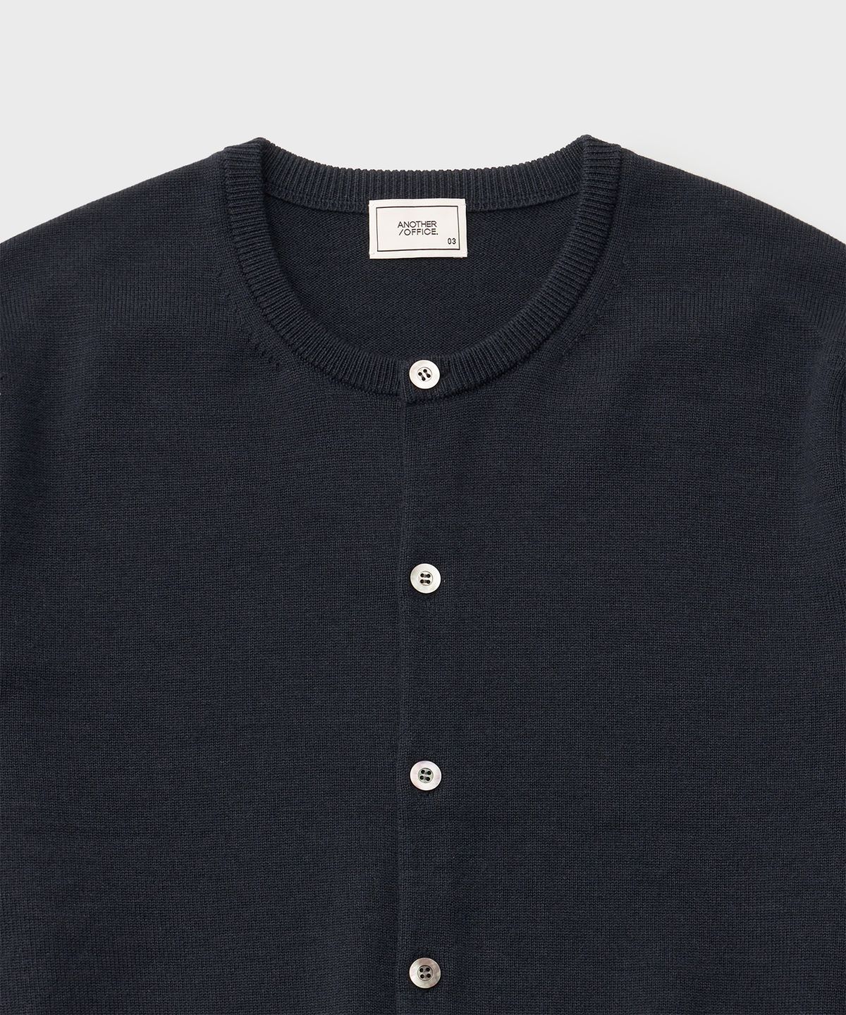 어나더 오피스(ANOTHER OFFICE) Solid Round Neck Cardigan (Navy)