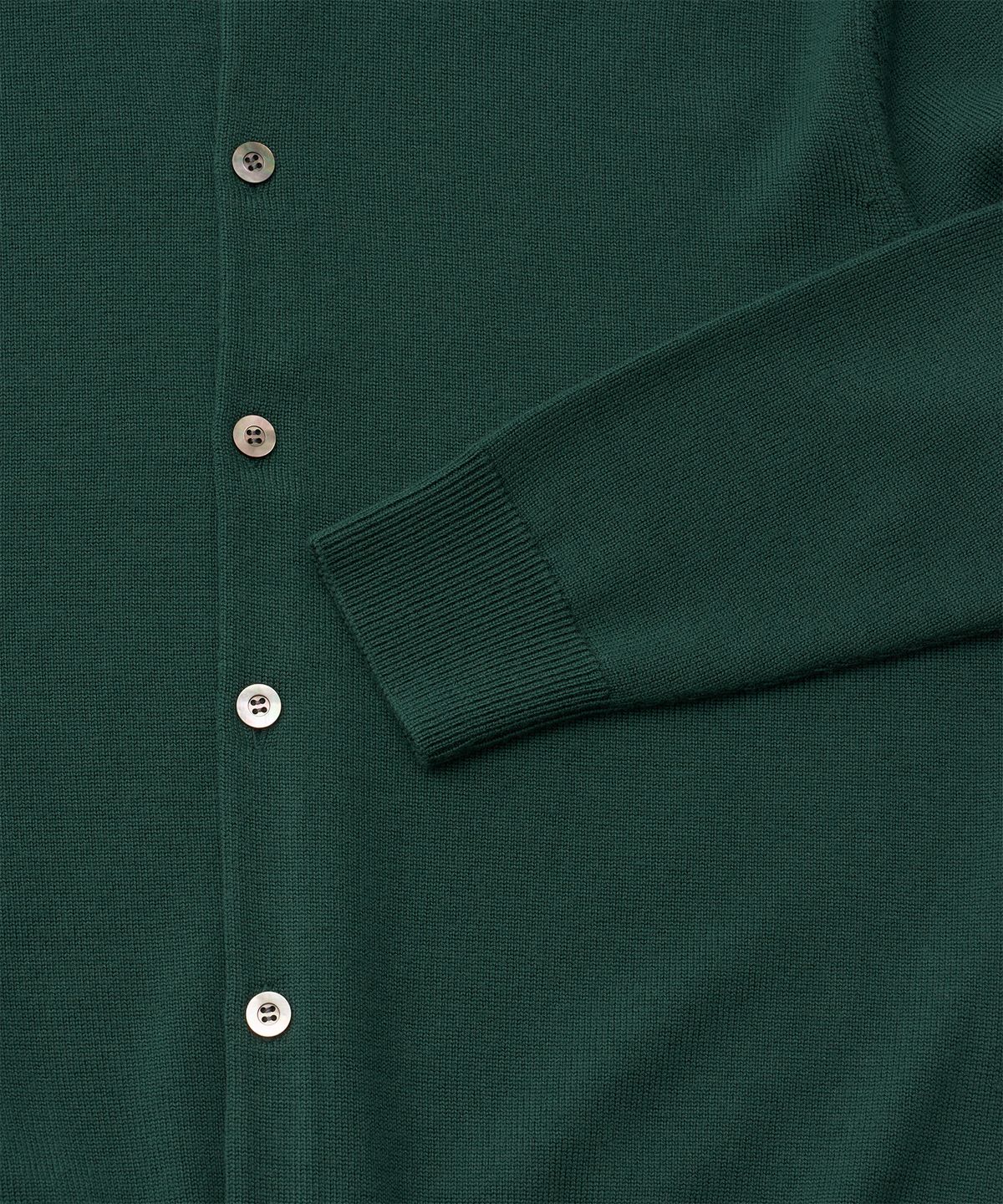 어나더 오피스(ANOTHER OFFICE) Solid Round Neck Cardigan (Green)