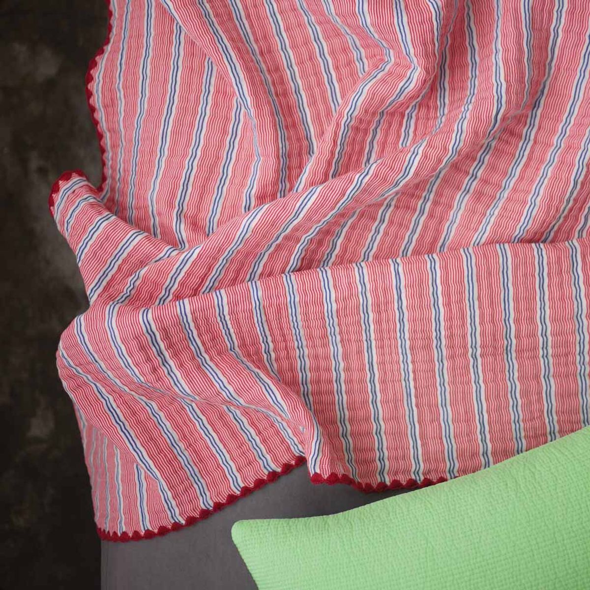 봄봄패브릭스(BOMBOM FABRICS) 4layer gauze blanket 4중거즈 블랭킷/red stripe + gray flower/ 2size