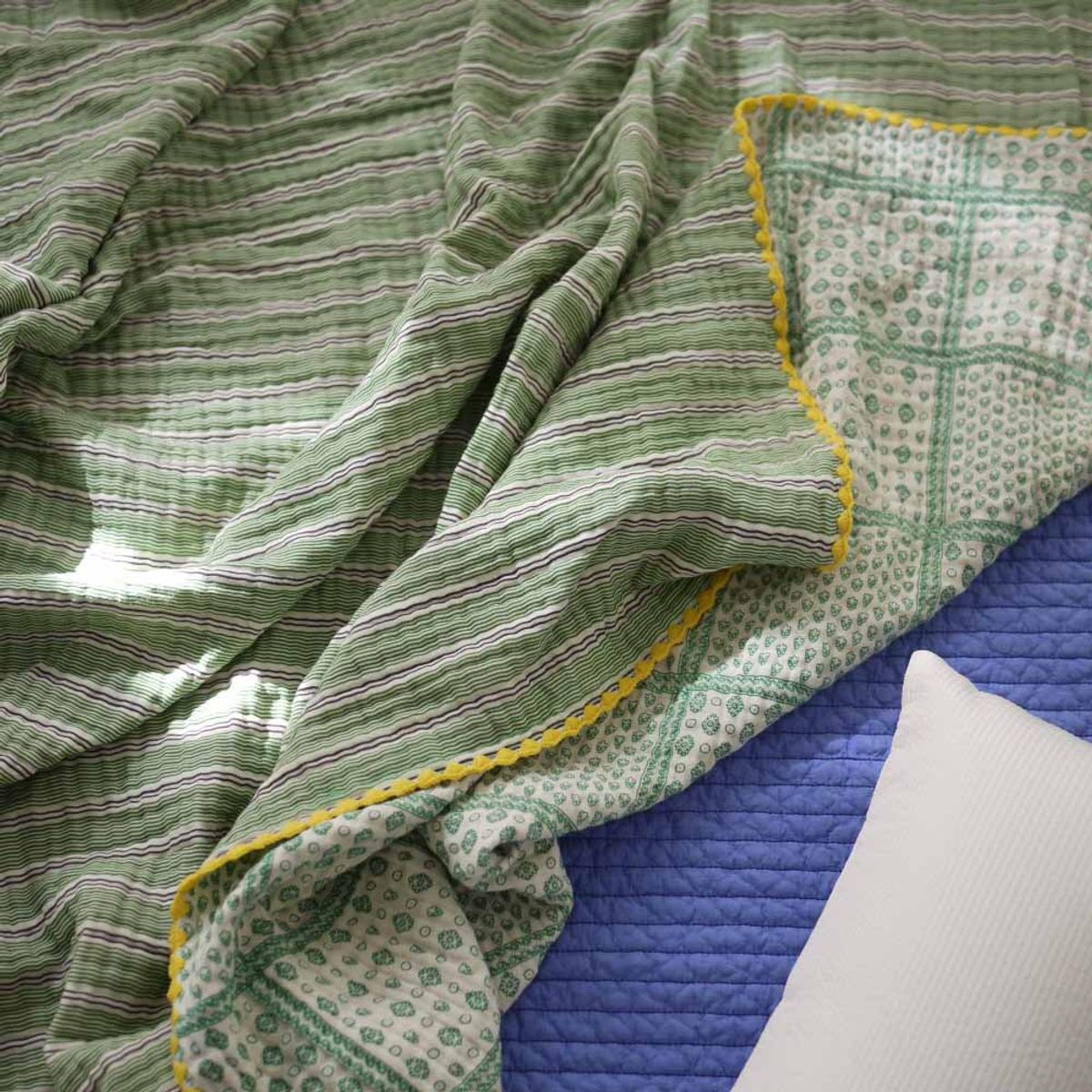 봄봄패브릭스(BOMBOM FABRICS) 4layer gauze blanket 4중거즈 블랭킷/green stripe + green flower/2size