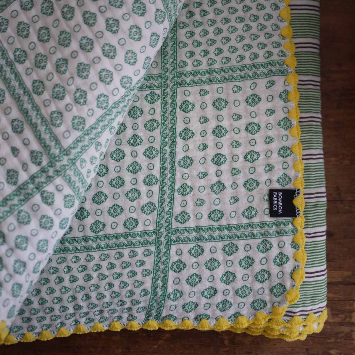 봄봄패브릭스(BOMBOM FABRICS) 4layer gauze blanket 4중거즈 블랭킷/green stripe + green flower/2size