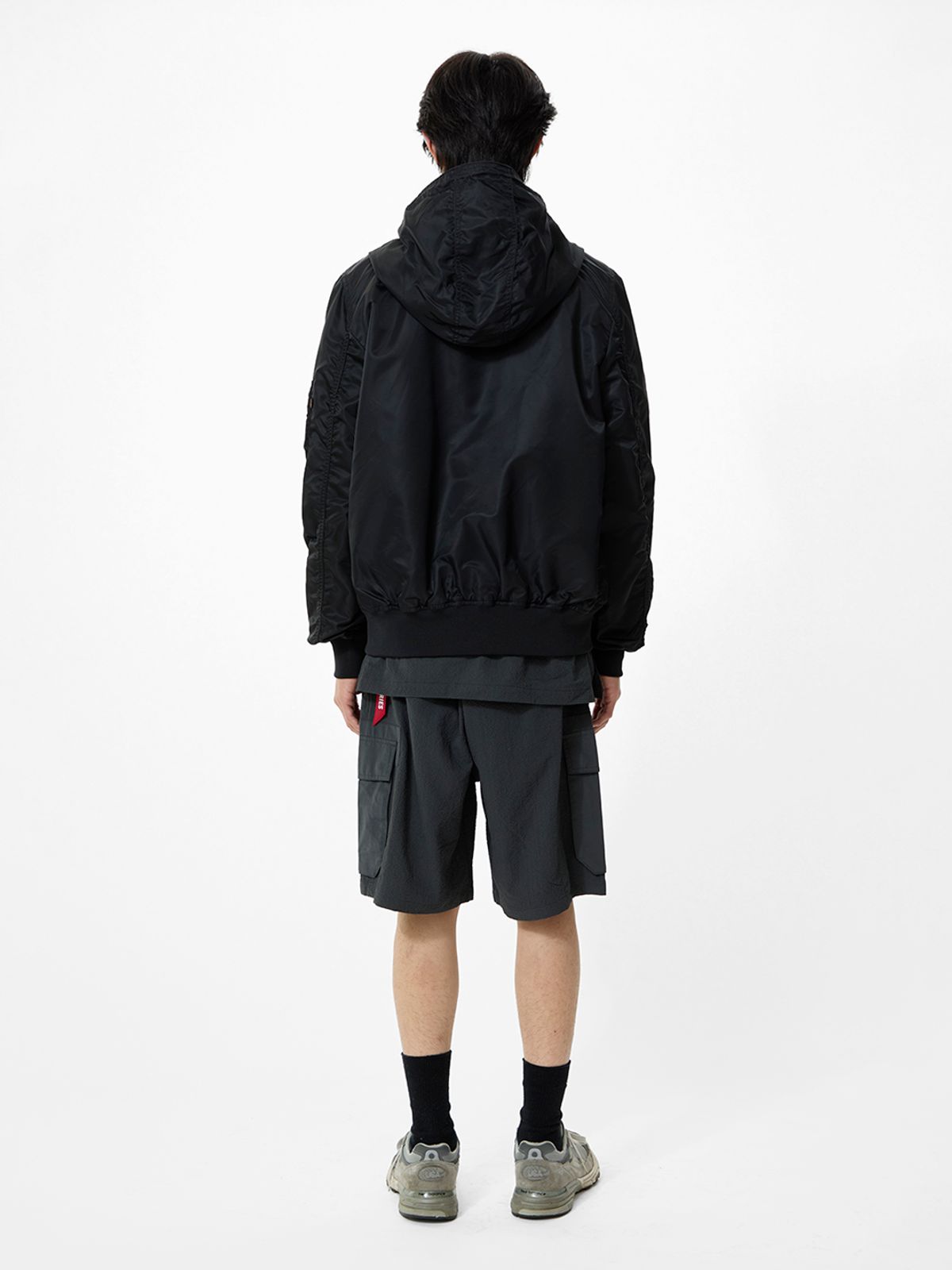 알파 인더스트리(ALPHA INDUSTRIES) L-2B 후디드 GEN II 플라이트 자켓 블랙