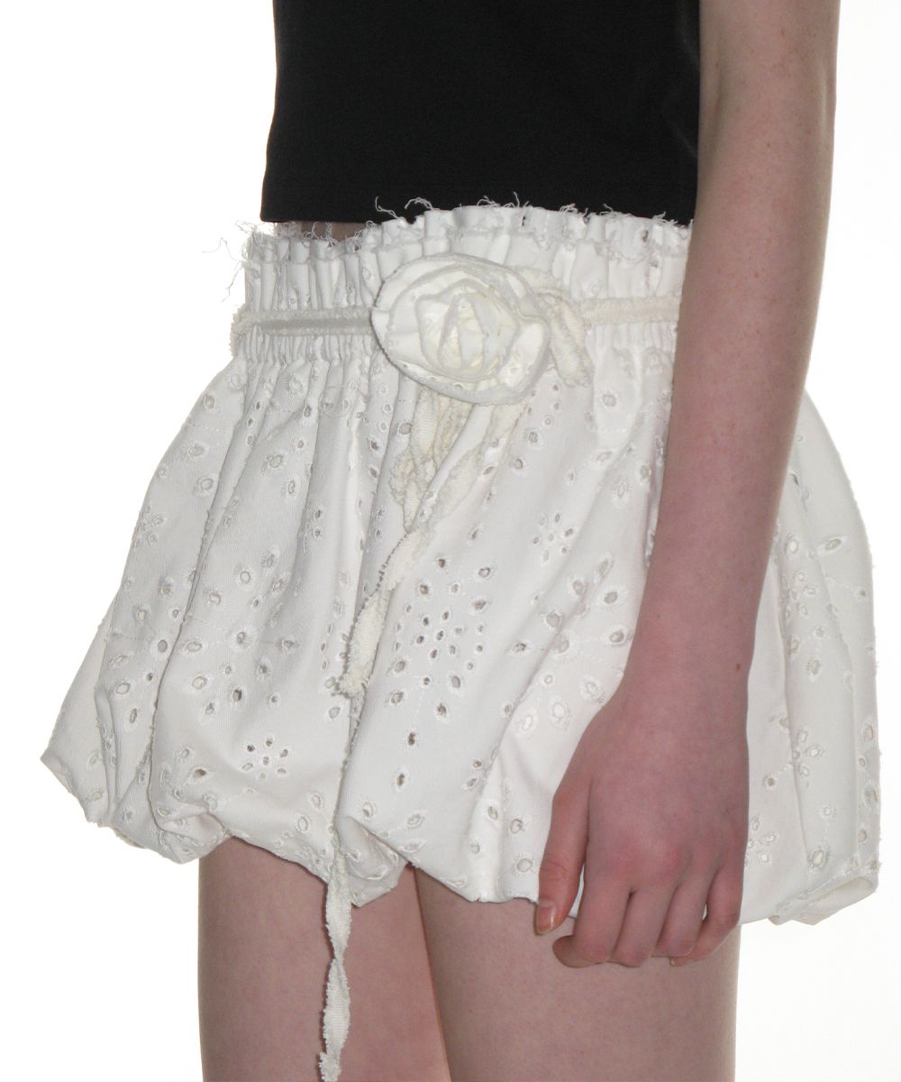 スカート CRANK ROSE PUNCHING BALLOON SKIRT_WHITE MUSINSA | CRANK Rose Punching Balloon Skirt_White