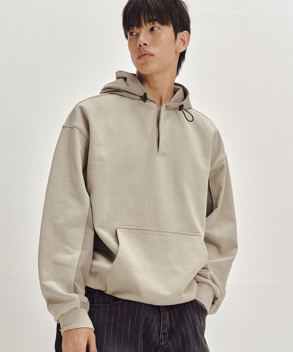 세컨모놀로그(SECONDMONO) 나일론 디멘션 블록 스트링 후디 [BEIGE]_SETS049BEIGE