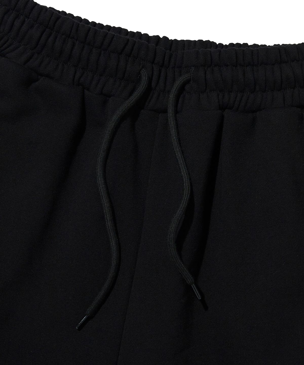 스웨이드(SUADE) WIDE SWEAT SHORTS [BLACK]