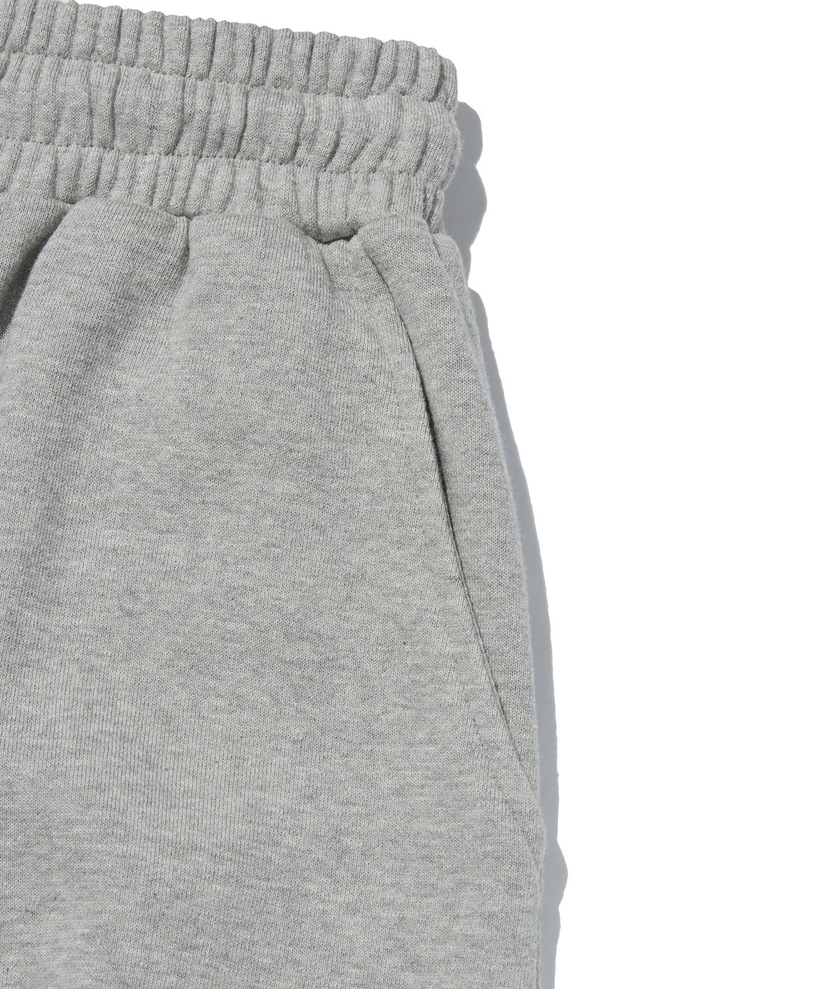 스웨이드(SUADE) WIDE SWEAT SHORTS [GRAY]