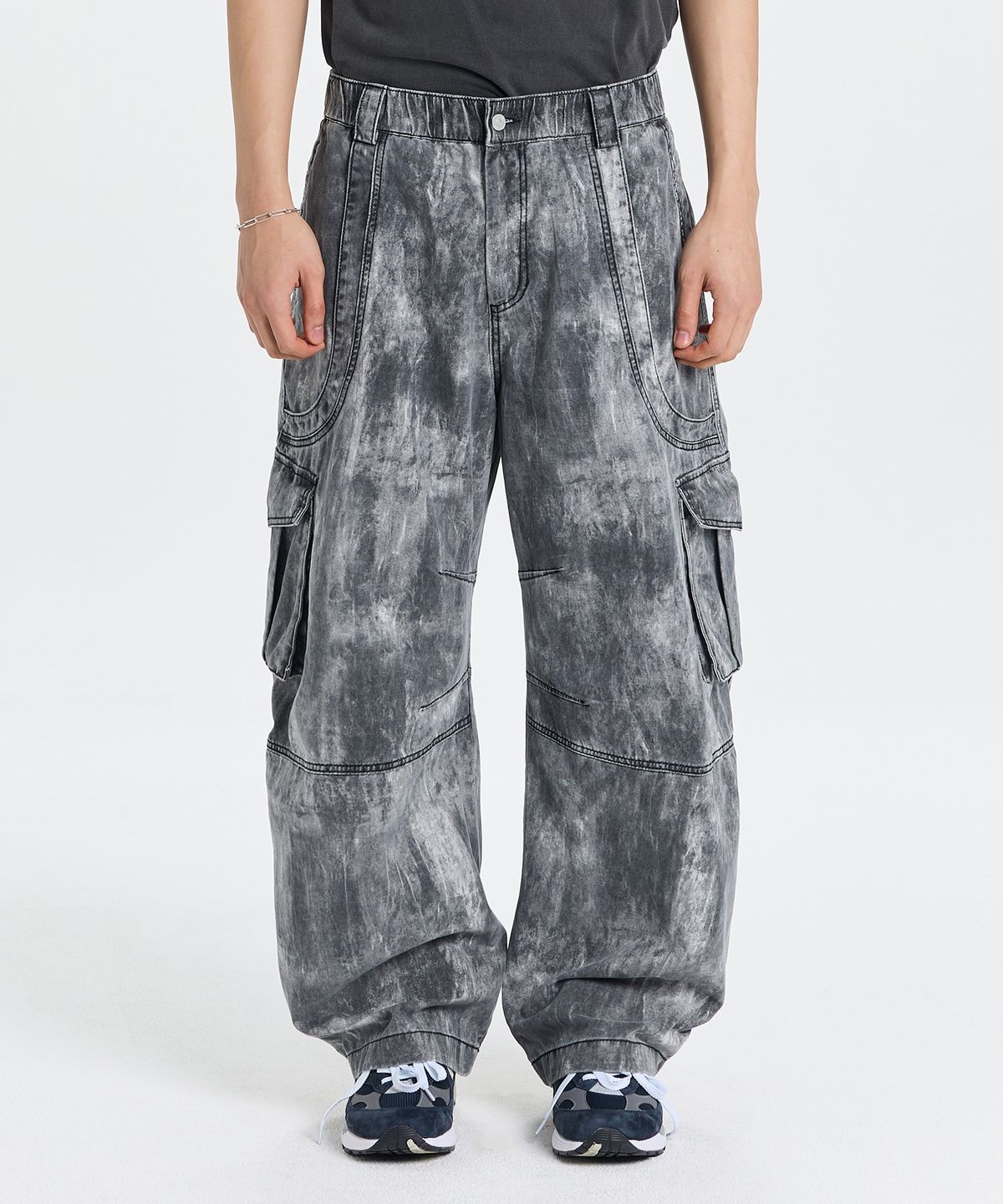 기철(KICHUL) Muddy buddy baggy wide pants (charcoal)