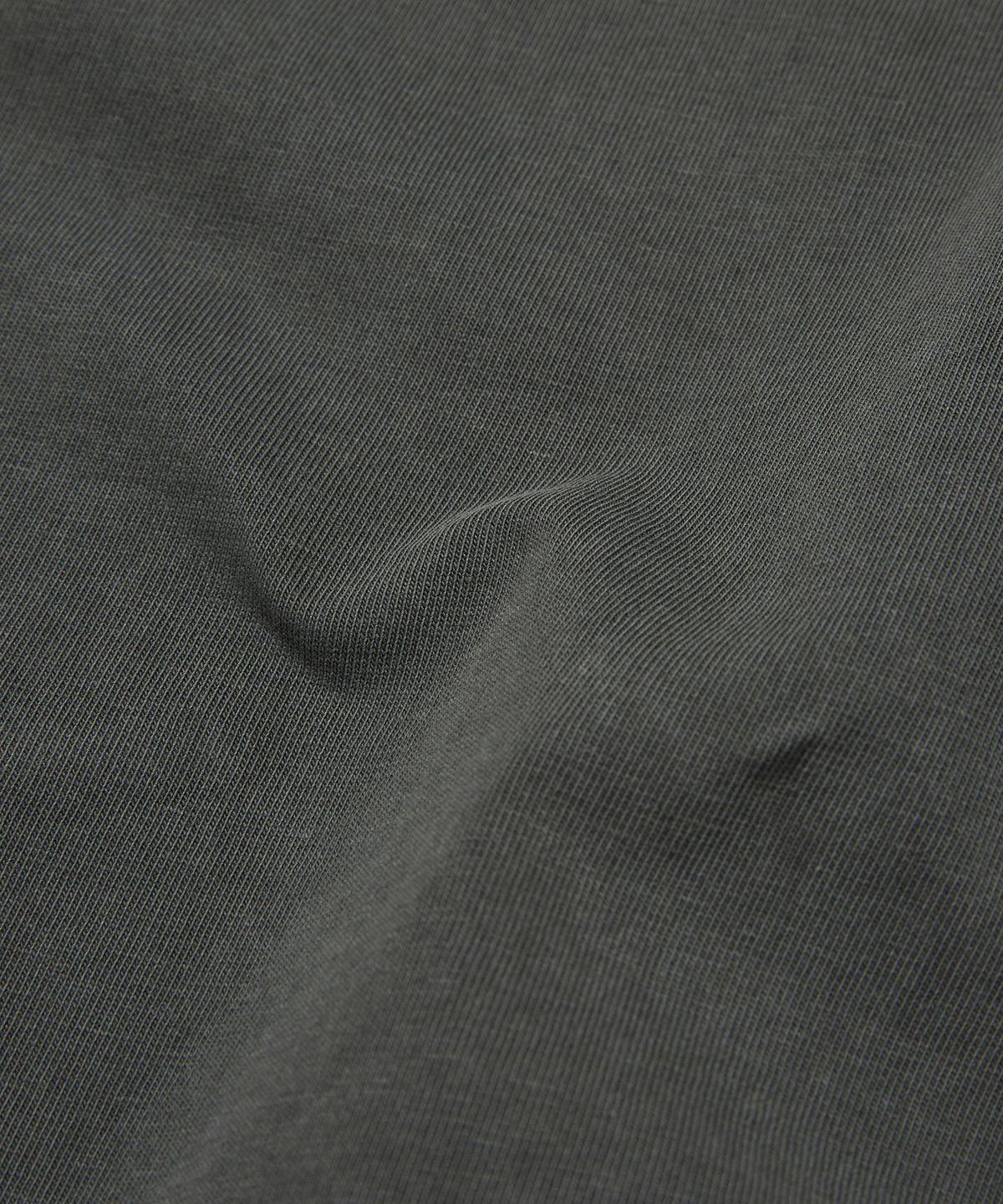 스웨이드(SUADE) CUT OFF TEE [PIGMENT BLACK]
