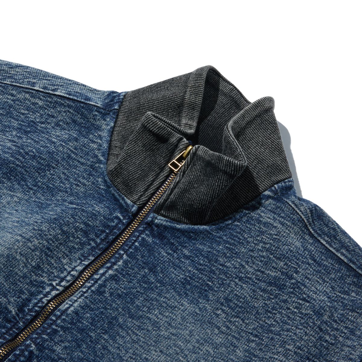 펜필드(PENFIELD) [TRAILWEAR] 우먼즈 페이디드 크롭 카라 풀집업 인디고_FR1KJ01F