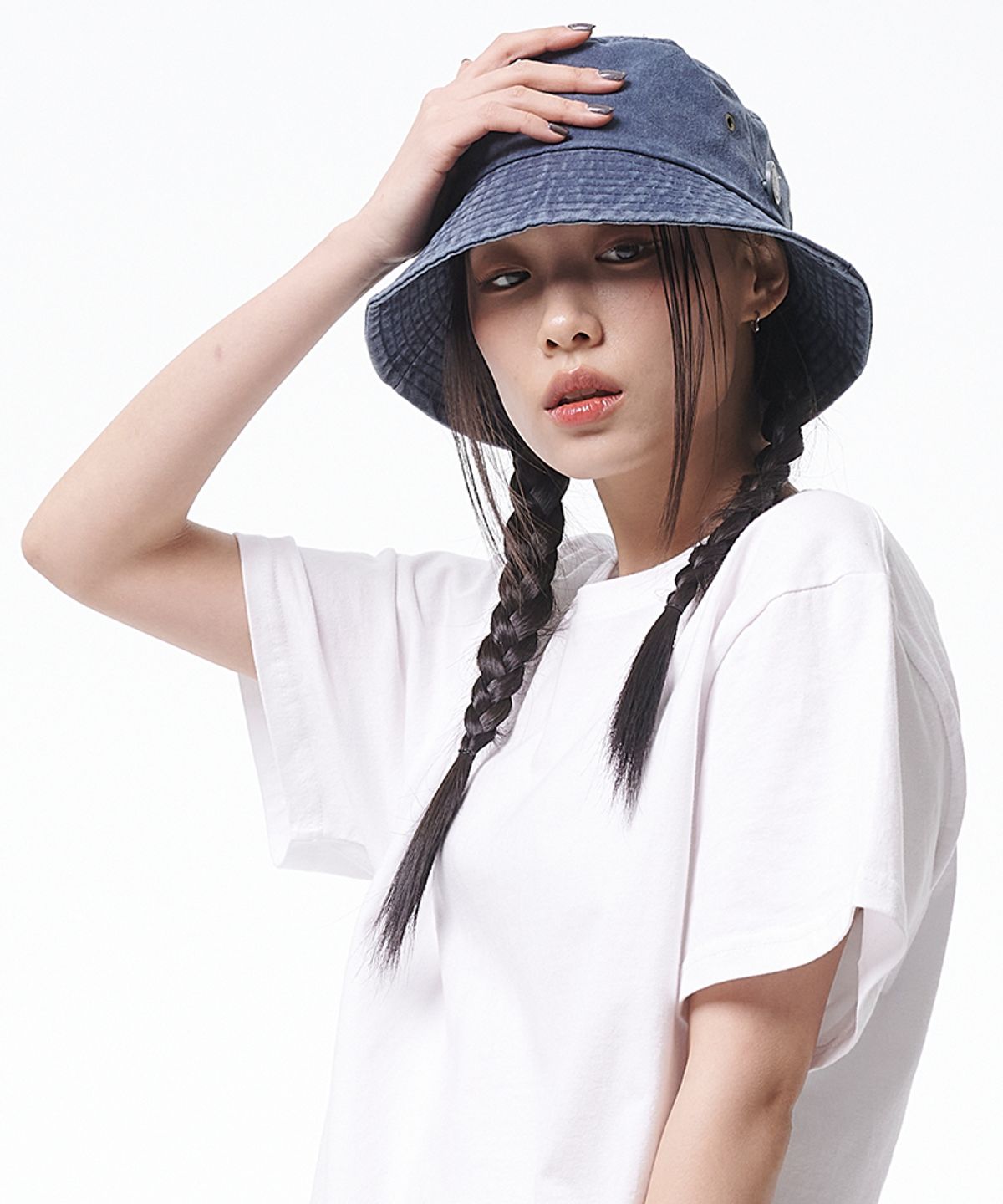 아티스트웨어(ARTISTWEAR) [ATW] 원버튼 피그먼트 버킷햇 - 그런지네이비