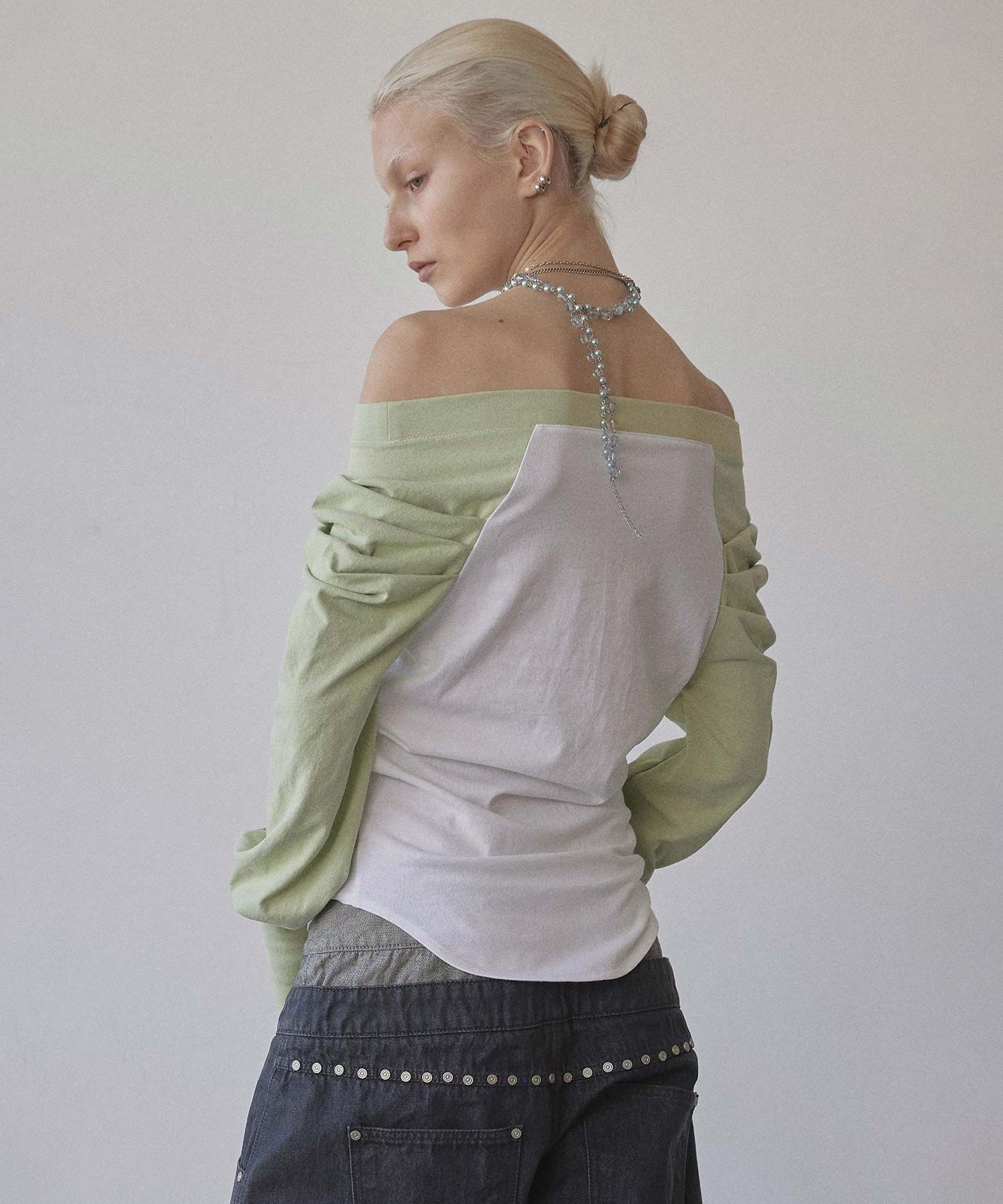 【SCULPTOR】ラブオフショルダーティー アップルグリーン Love Off-Shoulder Tee Apple Green – SCULPTOR JAPAN
