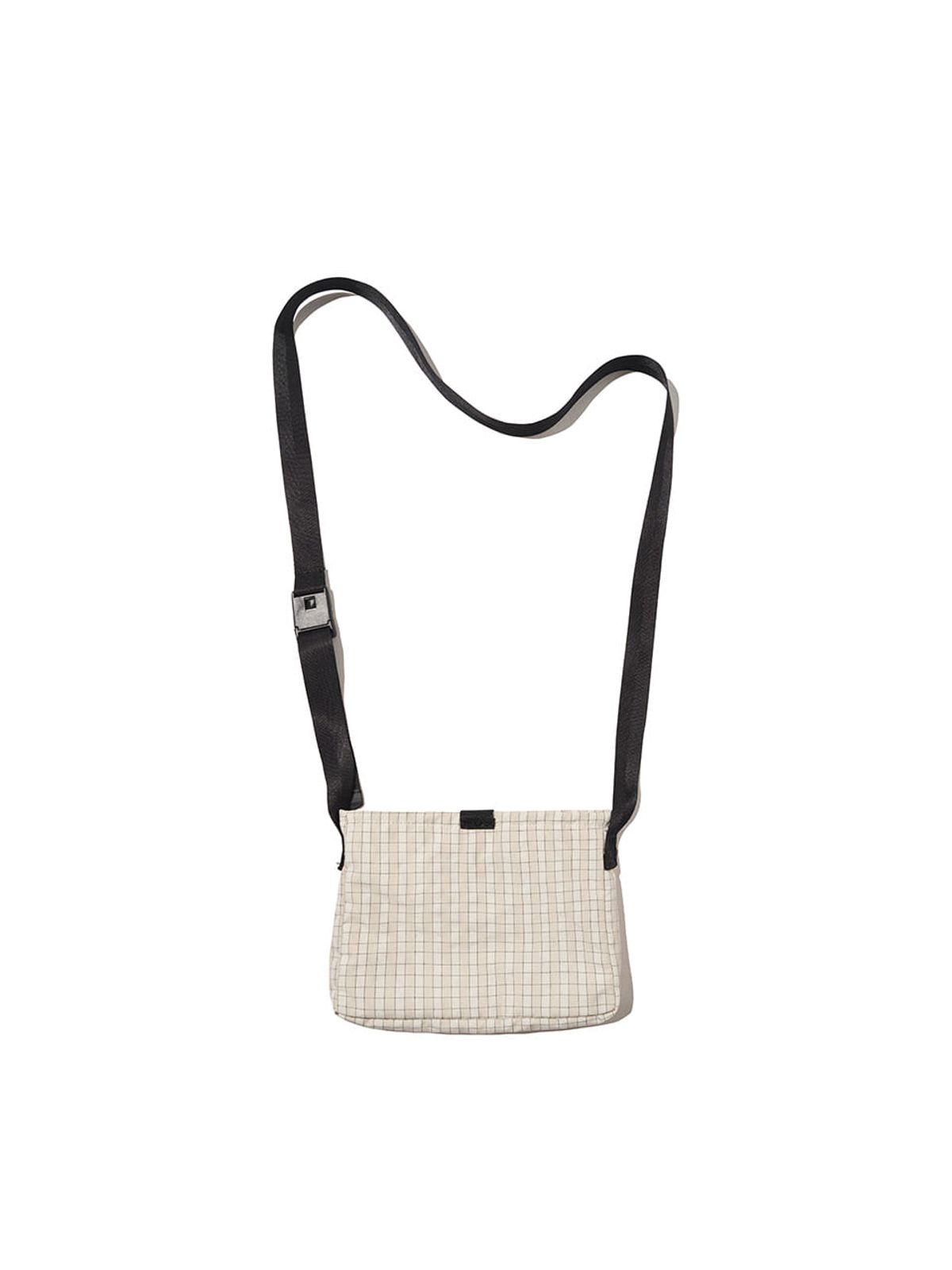 기준 맨(KIJUN MEN) Check Sacoche Bag UNISEX Ivory