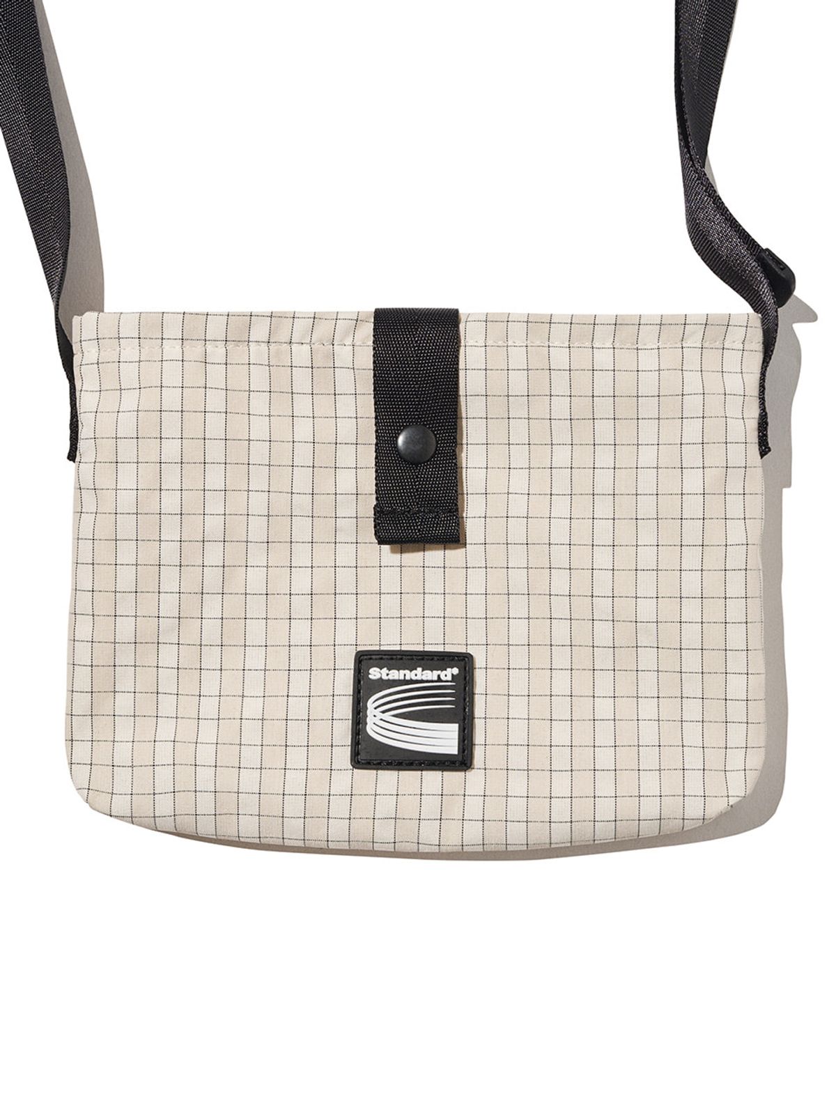 기준 맨(KIJUN MEN) Check Sacoche Bag UNISEX Ivory