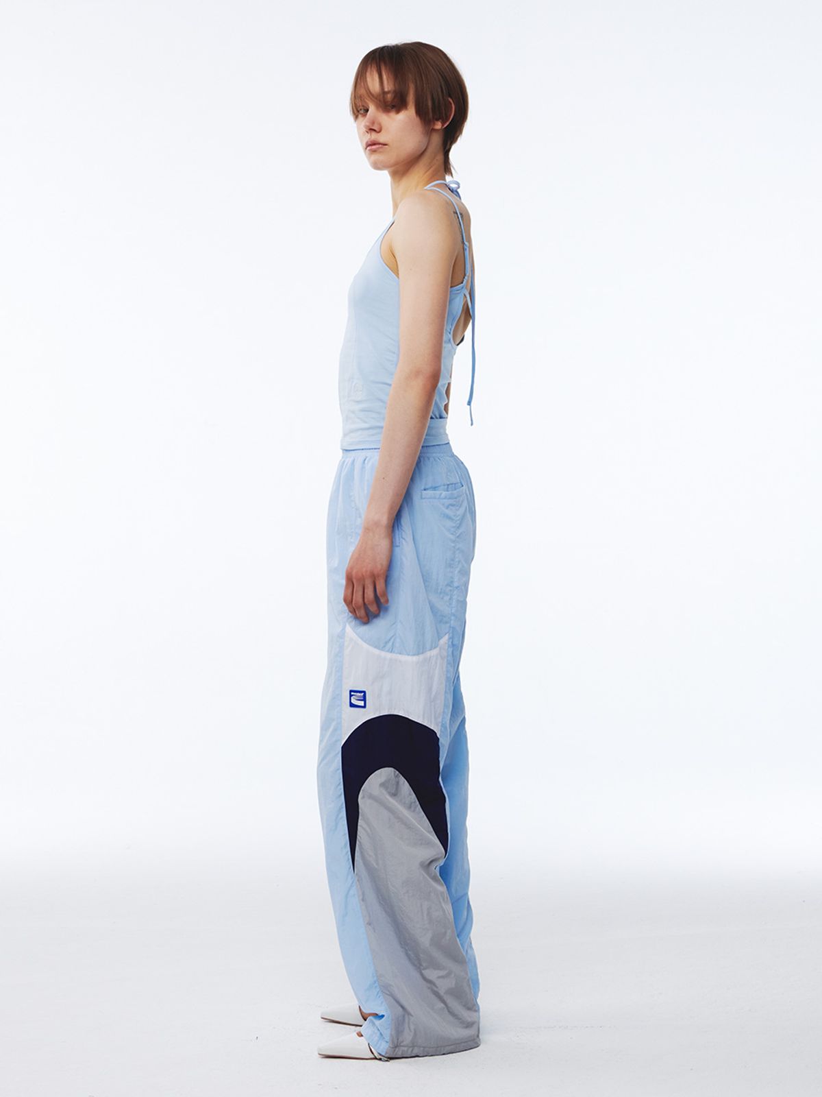 기준(KIJUN) Paneled Jogger Pants Sky Blue