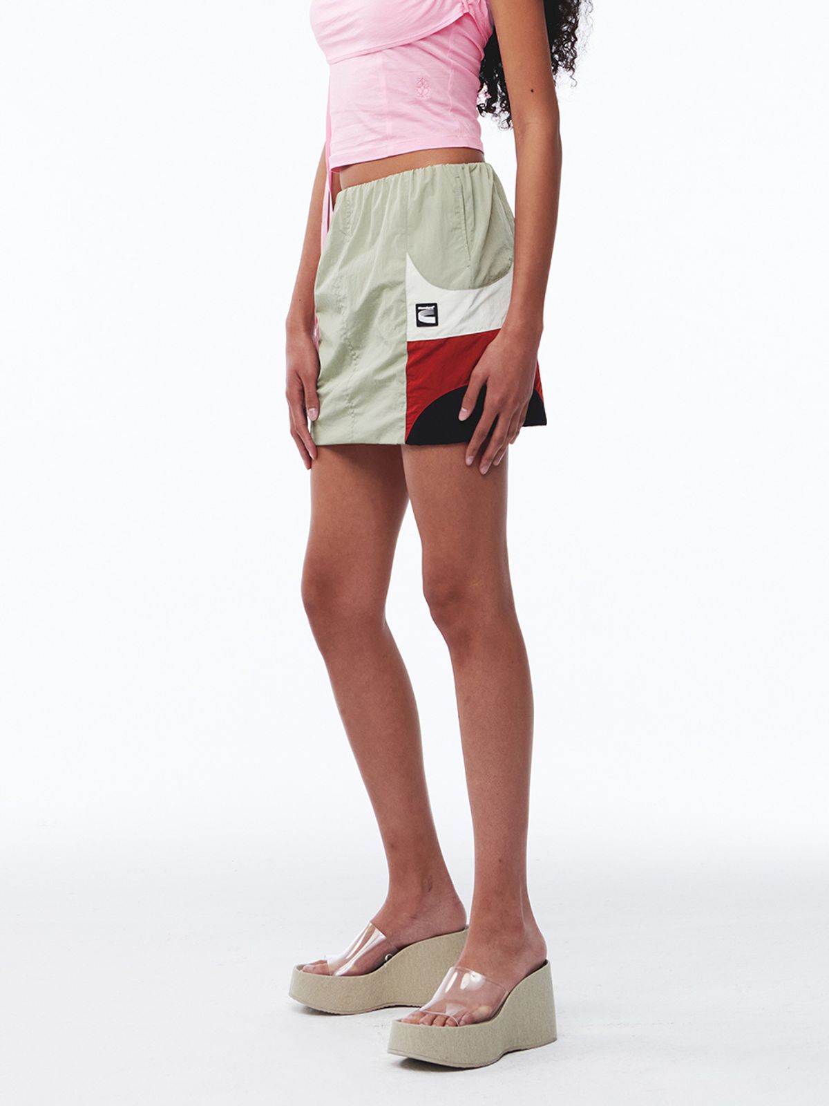 기준(KIJUN) Paneled Mini Skirt Khaki Beige
