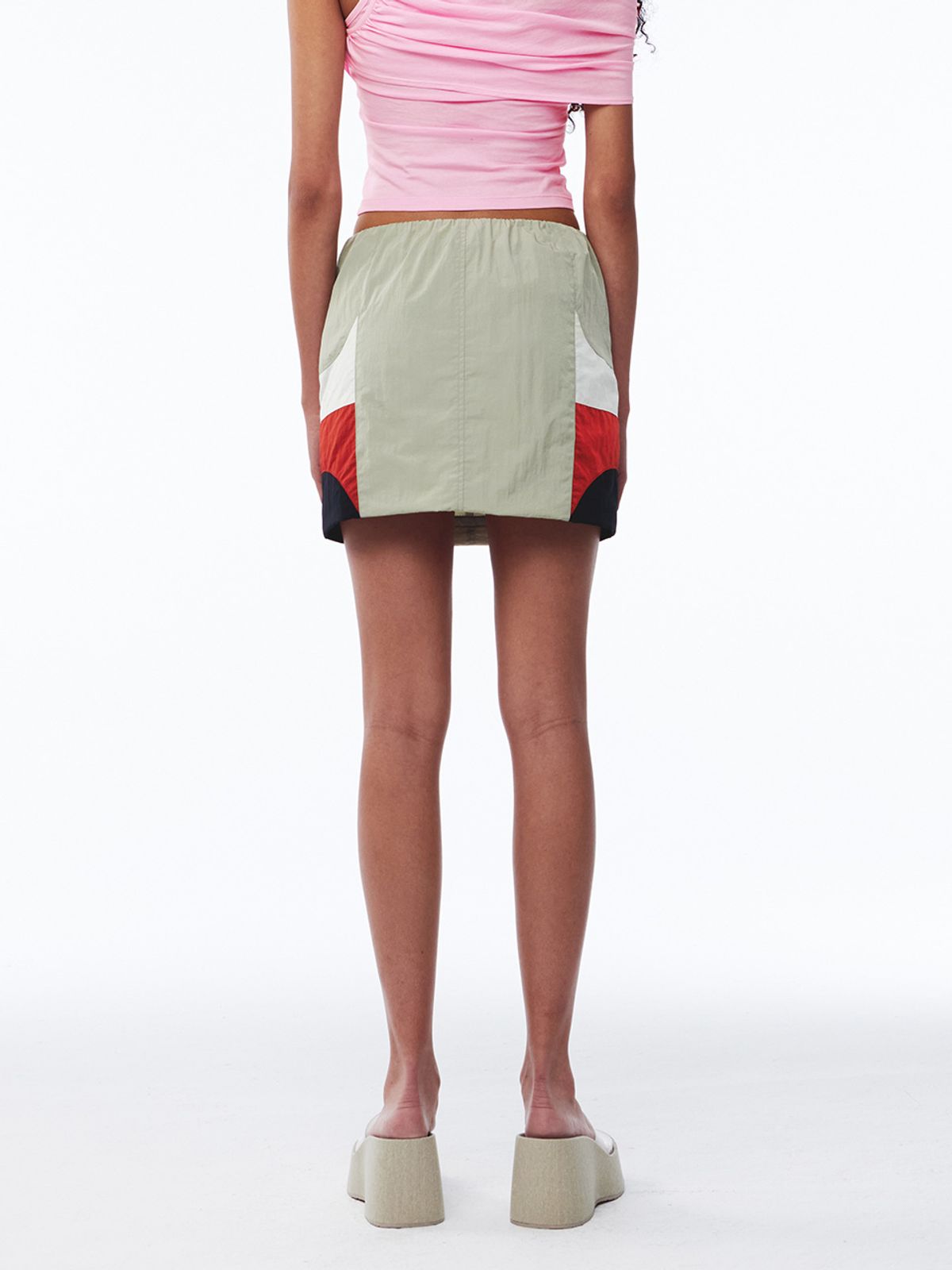 기준(KIJUN) Paneled Mini Skirt Khaki Beige