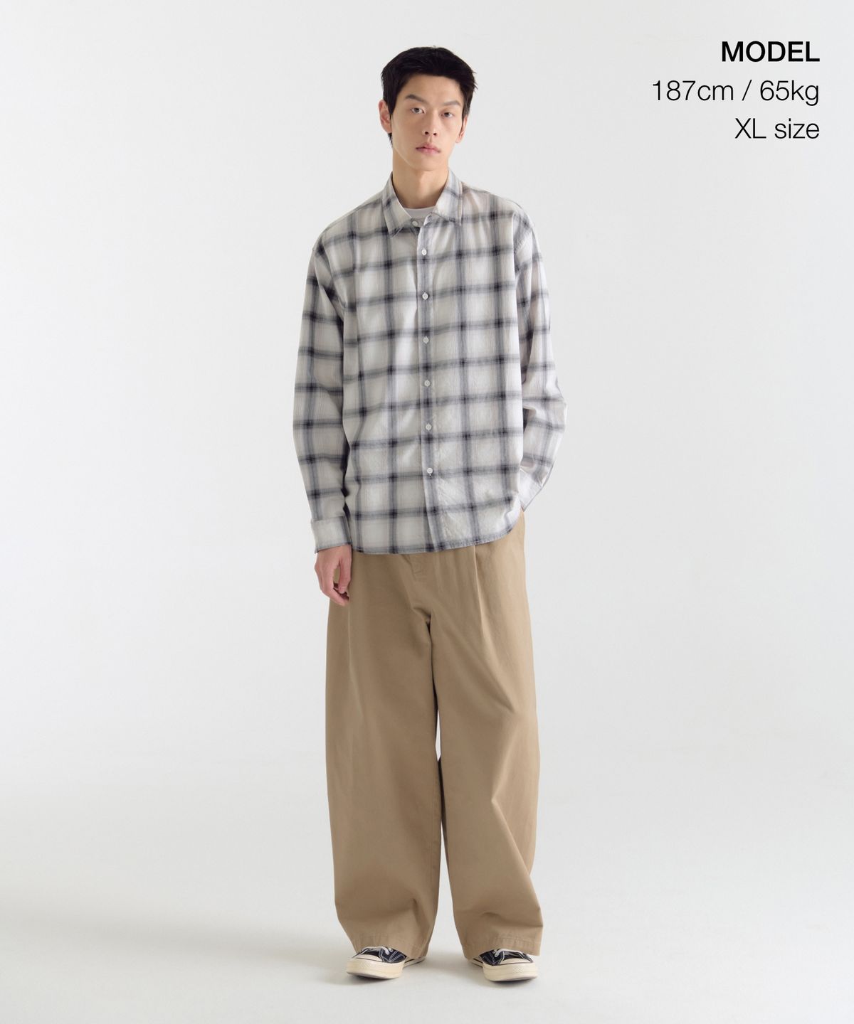 무신사 스탠다드(MUSINSA STANDARD) 릴렉스드 옴브레 체크 셔츠 [화이트/블랙]