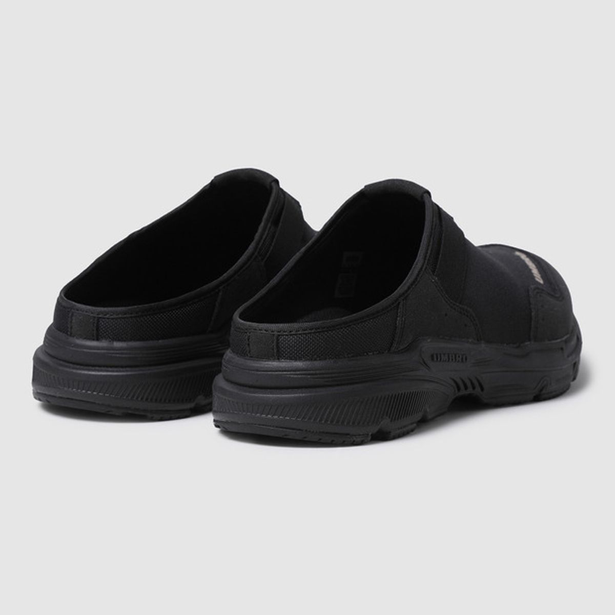 엄브로(UMBRO) EZIPPER (이지퍼) 블랙(UQ123EMU20)
