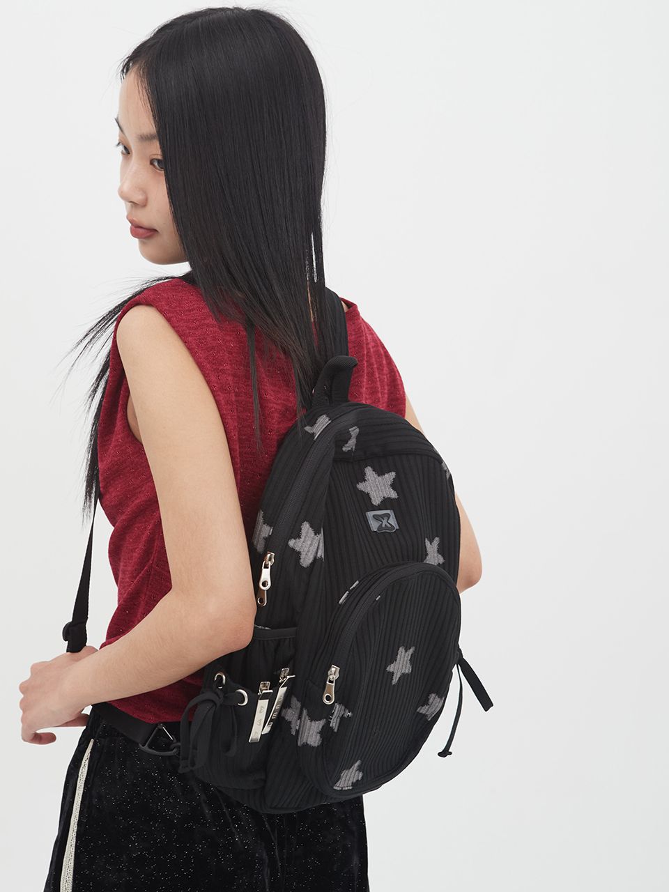 MUSINSA公式 | MUWM Nest Sling Backpack (Black Star)
