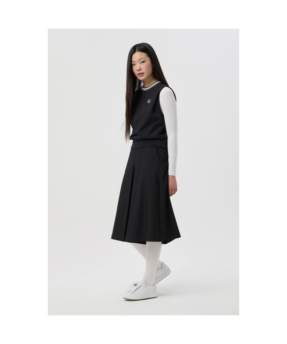 골든베어(GOLDEN BEAR) (WOMEN) Standard Bermuda Shorts_G5PAM25251BKX