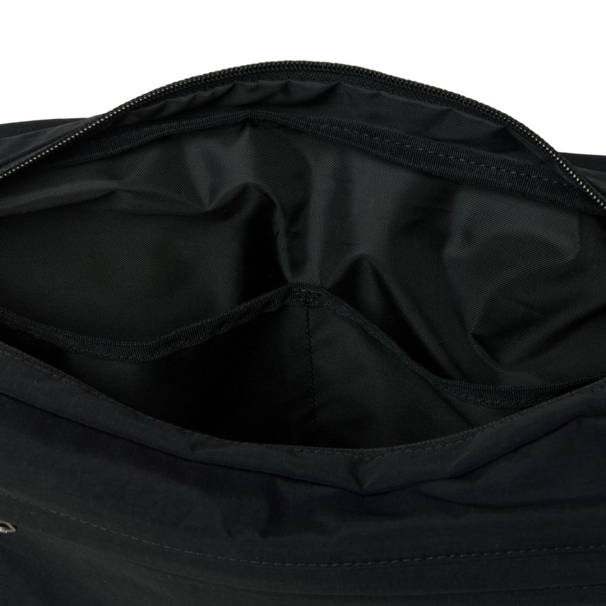 브롬톤 런던(BROMPTON LONDON) TASLAN RIPSTOP HOBO BAG - BLACK (P255ACR402)