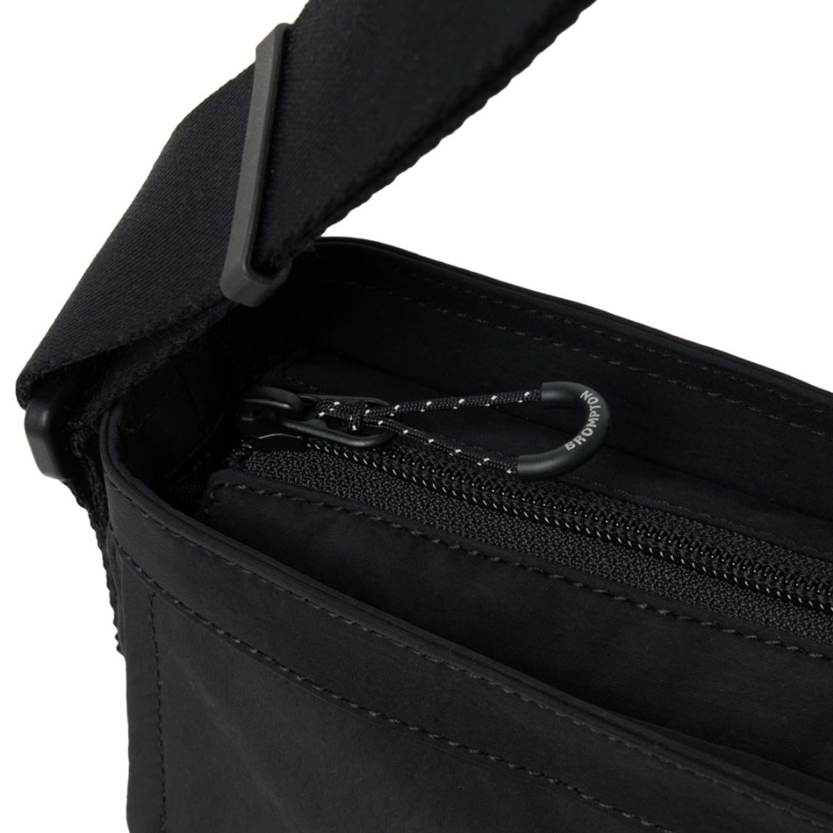 브롬톤 런던(BROMPTON LONDON) REPLECTIVE STRING CROSS BAG - BLACK (P255ACR101)
