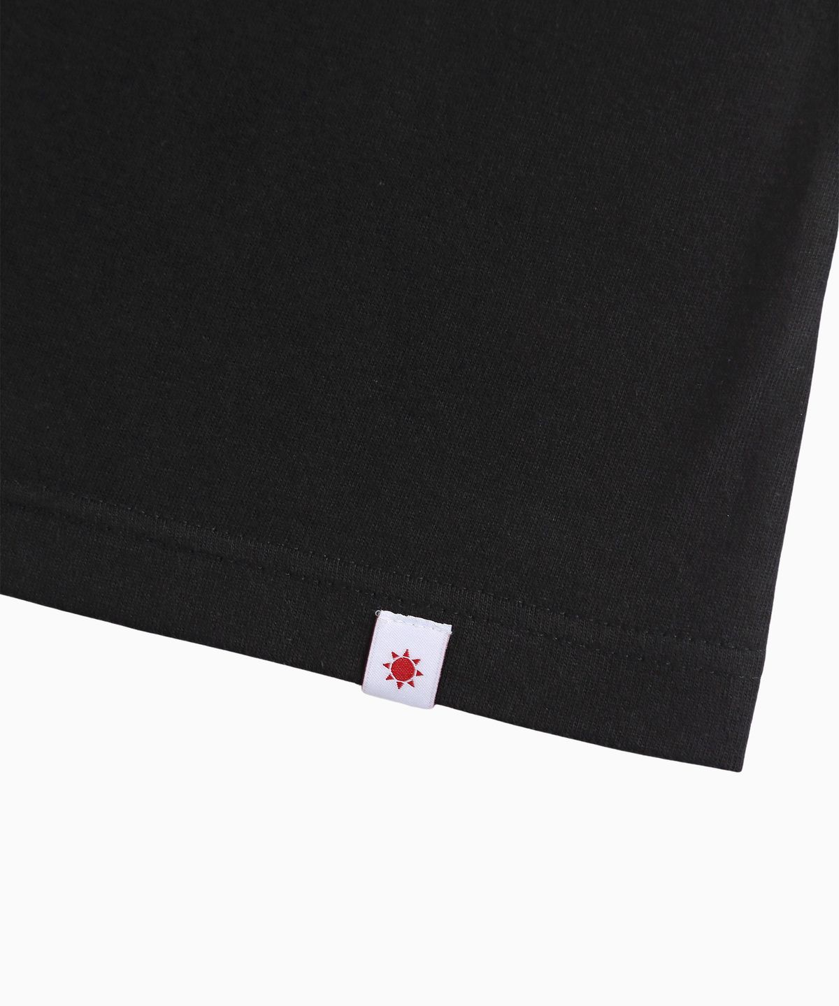미나수(MENASOO) Right Track T Shirt_Black