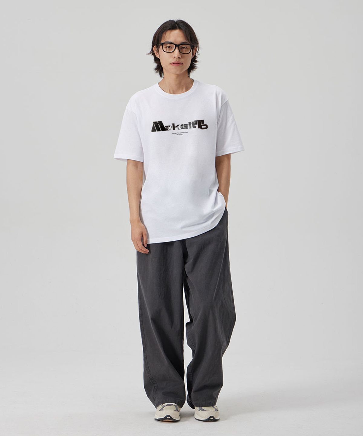 메이킷투(MAKEITTO) [BOLD LETTERING] CREW NECK TEE_WHITE