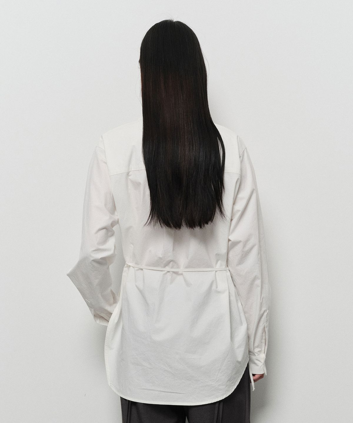 다이애그널(DIAGONAL) CURVED STRING SHIRTS (white)
