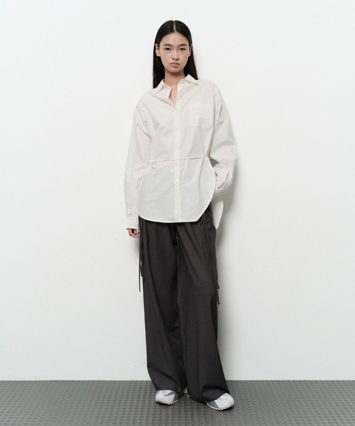 다이애그널(DIAGONAL) CURVED STRING SHIRTS (white)