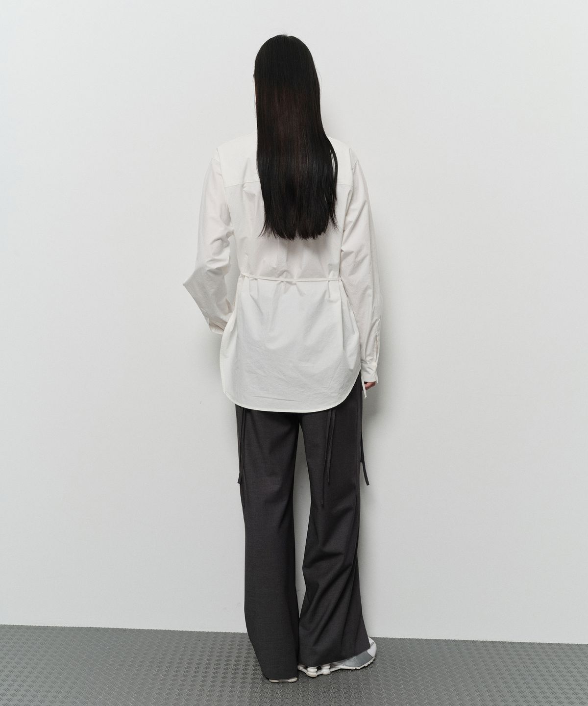 다이애그널(DIAGONAL) CURVED STRING SHIRTS (white)