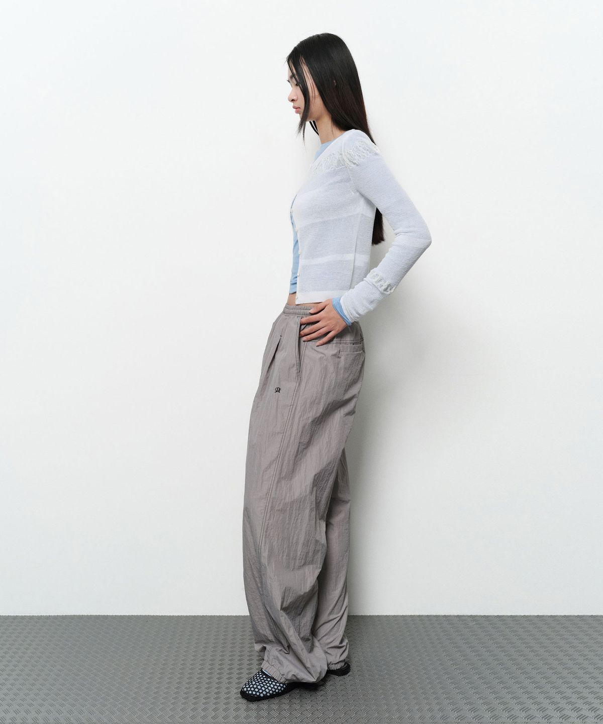 다이애그널(DIAGONAL) SEE THROUGH SHIRRING CARDIGAN (ivory)