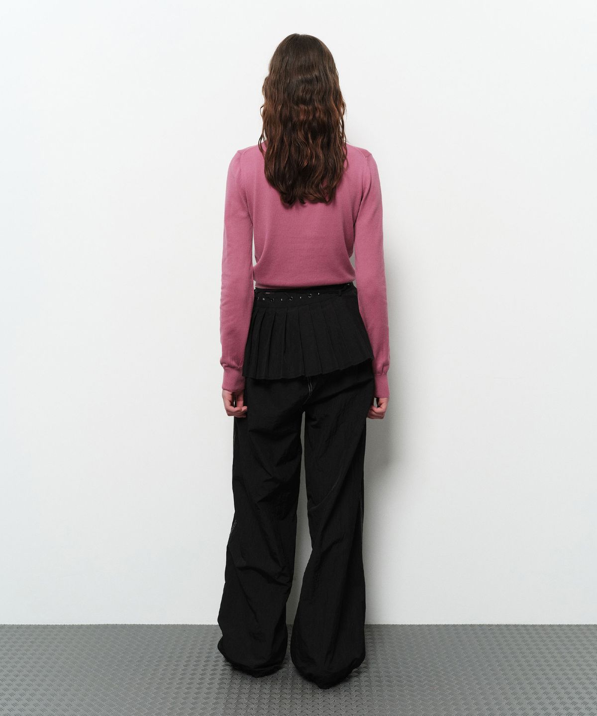 다이애그널(DIAGONAL) UNBALANCE BUTTON CARDIGAN (pink)