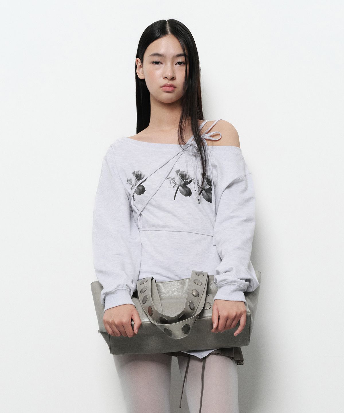 다이애그널(DIAGONAL) FUNKY SQUARE SHOULDER BAG (light grey)