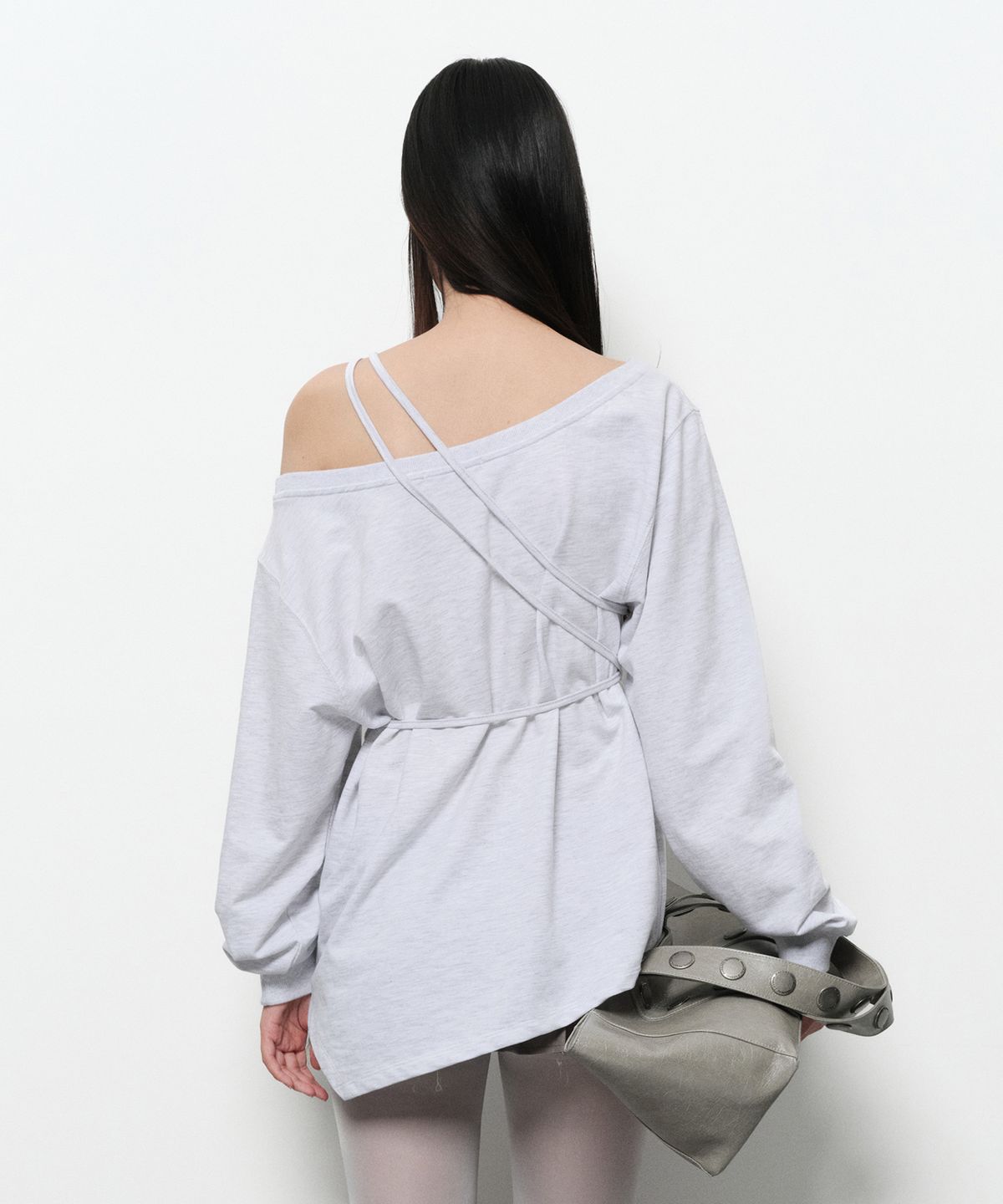 다이애그널(DIAGONAL) FUNKY SQUARE SHOULDER BAG (light grey)