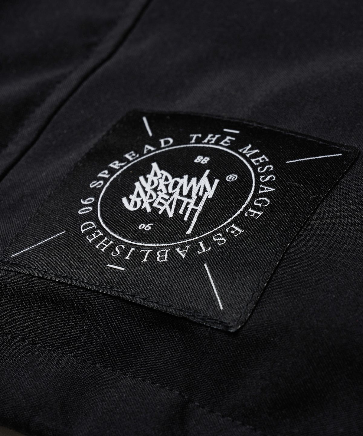 브라운브레스(BROWNBREATH) TAG NYLON SHELL HOOD JACKET - BLACK