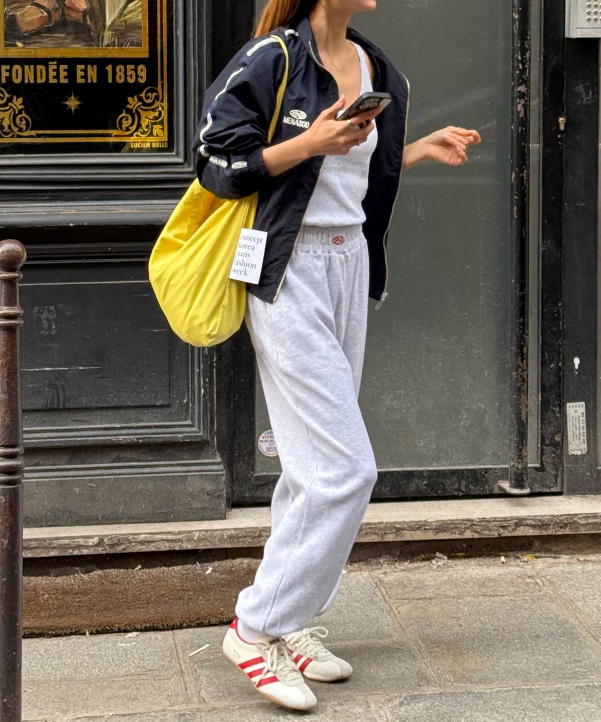 미나수(MENASOO) Track Logo Waffle Jogger Pants_White Melange