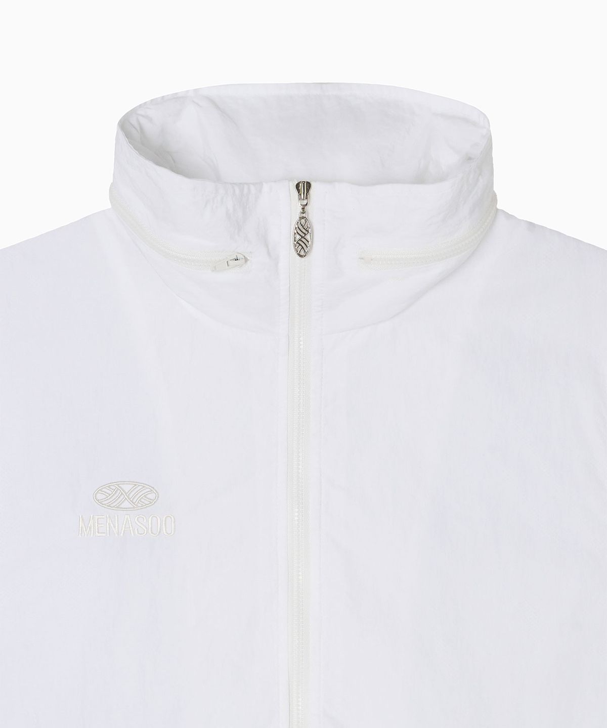 미나수(MENASOO) Highneck Hood Vest_White