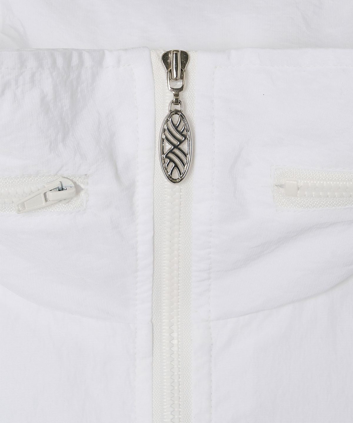 미나수(MENASOO) Highneck Hood Vest_White