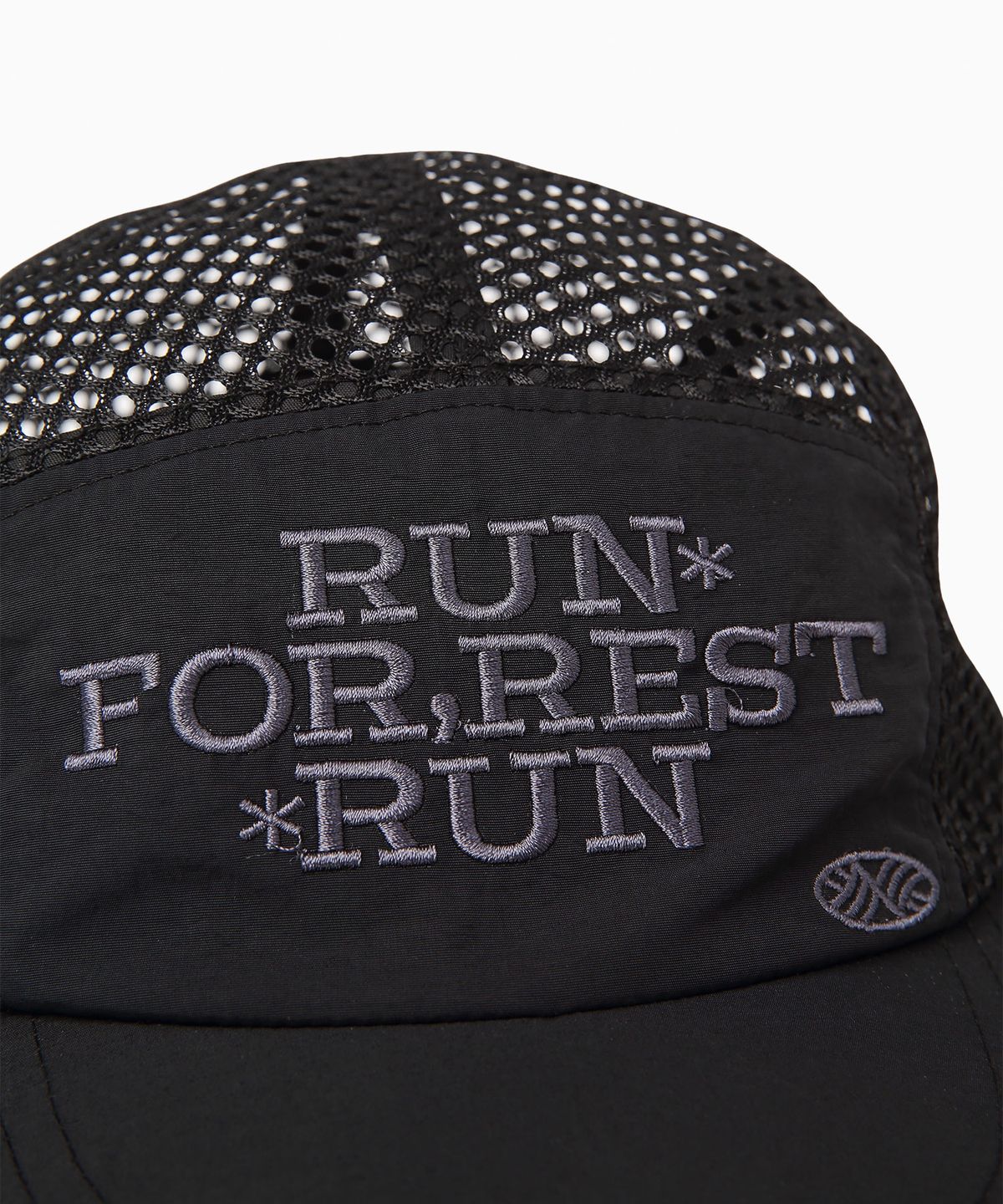 미나수(MENASOO) Run For Rest Run Mesh Camp Cap_Black