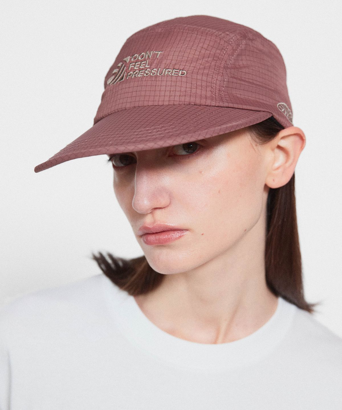 미나수(MENASOO) Dont Feel Pressured Rip Camp Cap_Brick