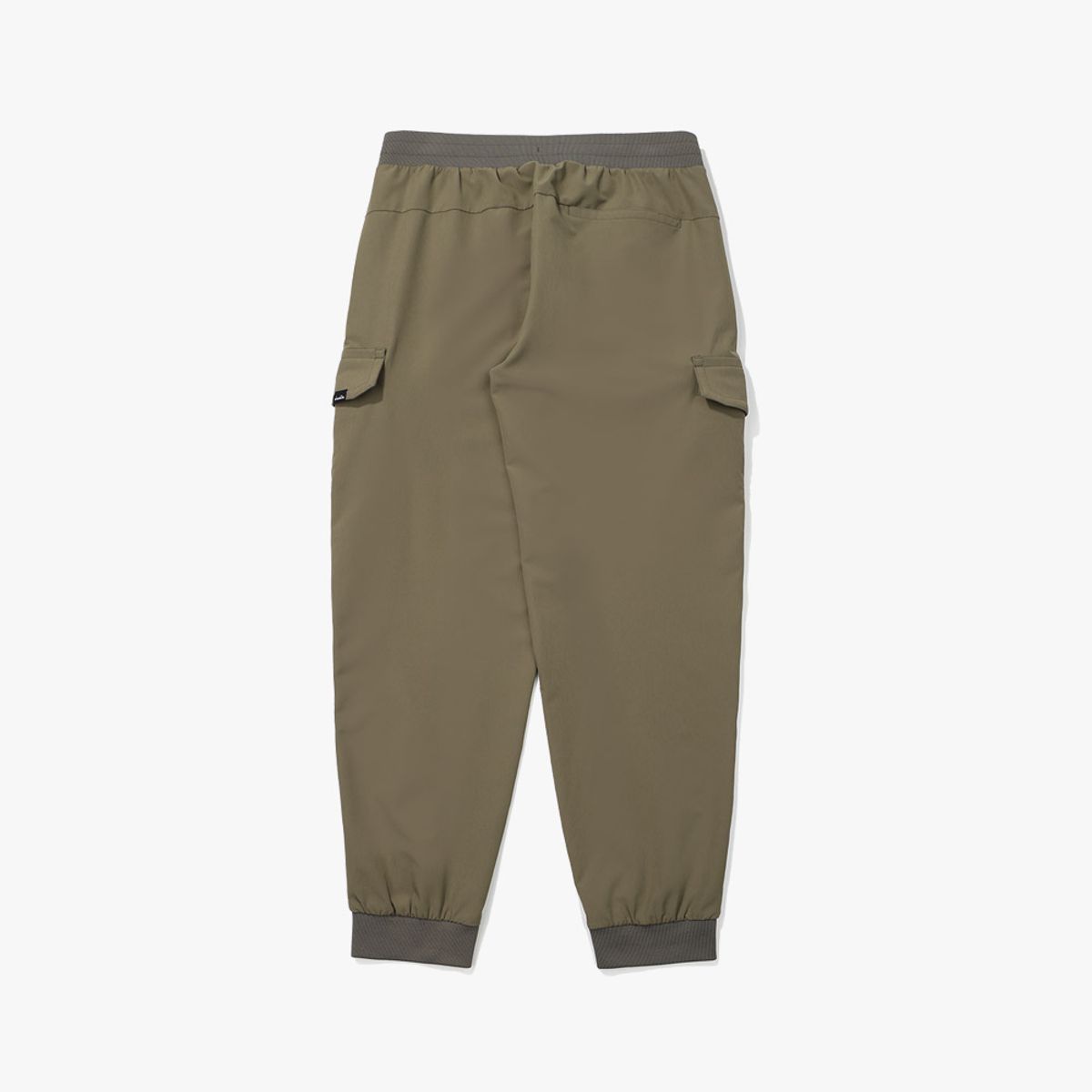 디아도라(diadora) 플렉스무브 카고 조거 팬츠 OLIVE