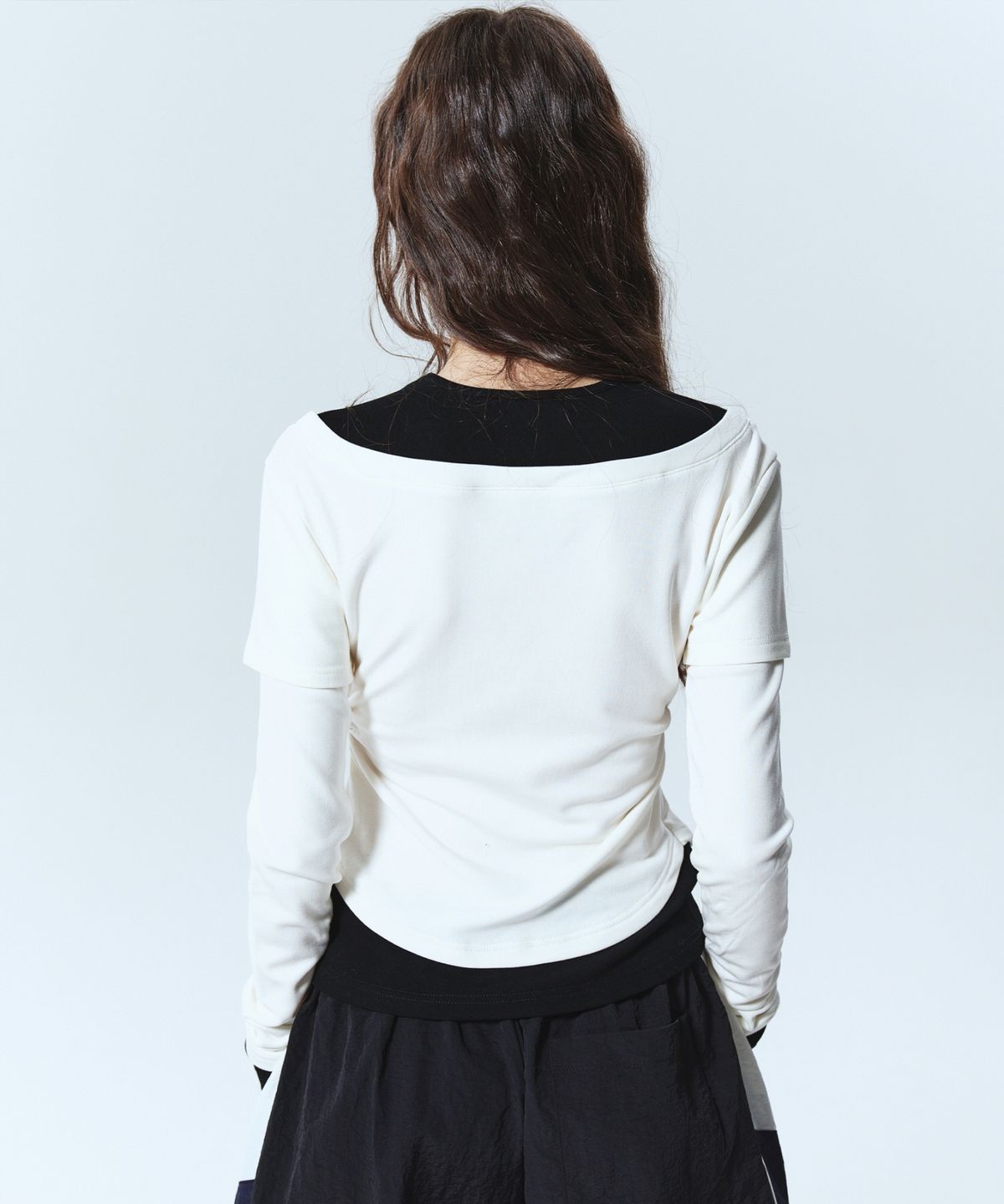 닉앤니콜(NICK&NICOLE) NICOLE SHRRING LAYERED SLEEVE TOP_WHITE BLACK